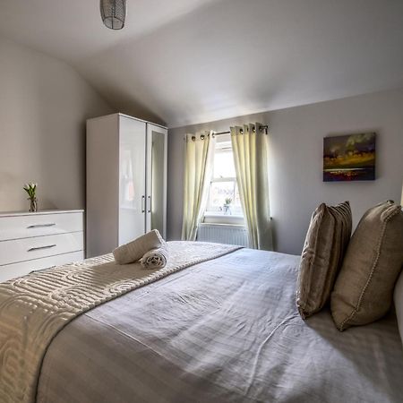 #St Georges Court By Derbnb, Spacious 2 Bedroom Apartments, Free Parking, Wi-Fi, Netflix & Within Walking Distance Of The City Centre Derby Extérieur photo