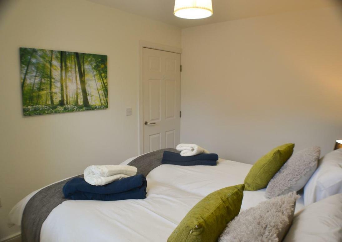 #St Georges Court By Derbnb, Spacious 2 Bedroom Apartments, Free Parking, Wi-Fi, Netflix & Within Walking Distance Of The City Centre Derby Extérieur photo