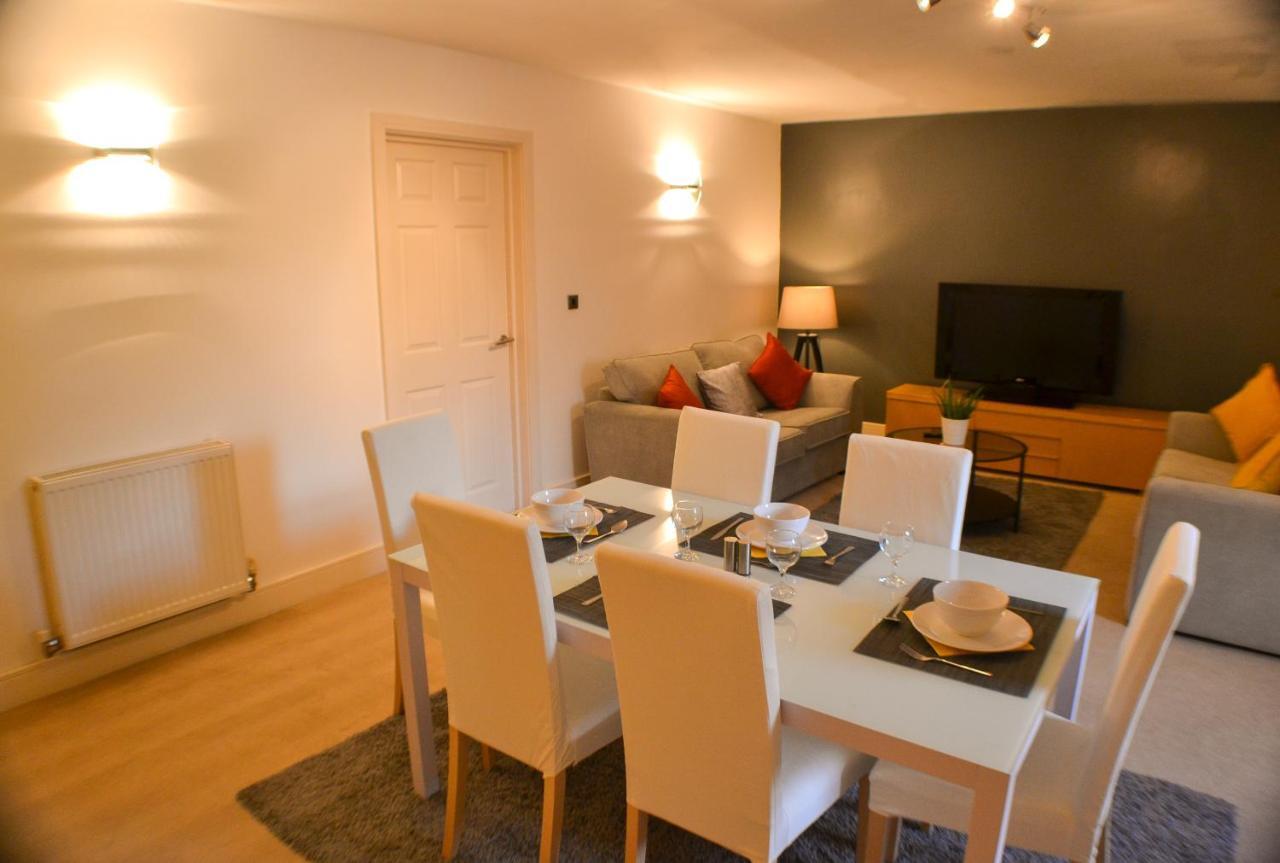 #St Georges Court By Derbnb, Spacious 2 Bedroom Apartments, Free Parking, Wi-Fi, Netflix & Within Walking Distance Of The City Centre Derby Extérieur photo